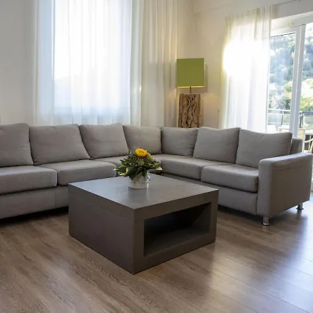 アパート Luxurious Penthouse With Wellness Area, In Nature